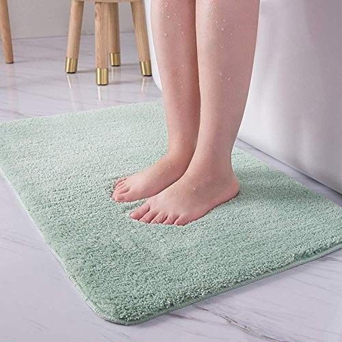 Tapis salle de bain soft vert 45x75 cm BATHLUX