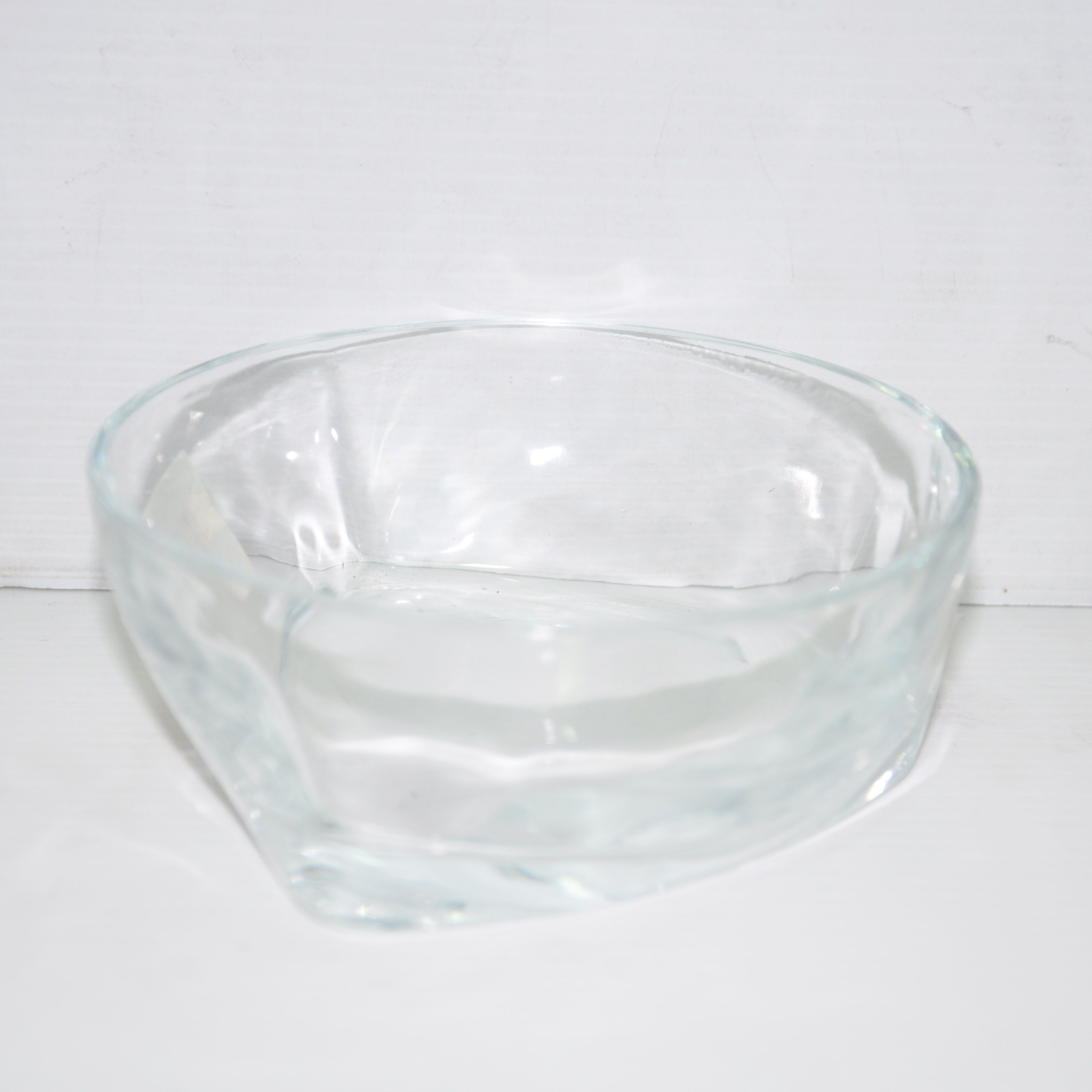 BOL APPERITIF EN VERRE MASSIF TRIANGLE