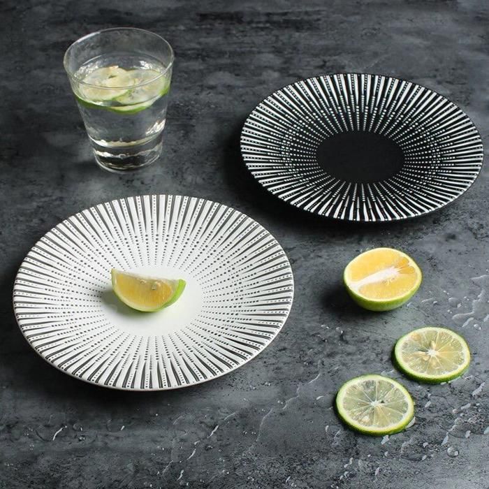 ASSIETTE A GATEAU MODERNE BLANCHE