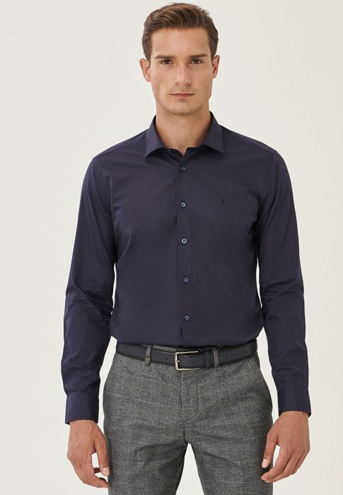 AC&Co - Chemise bleu marine foncé en coton - coupe cintrée