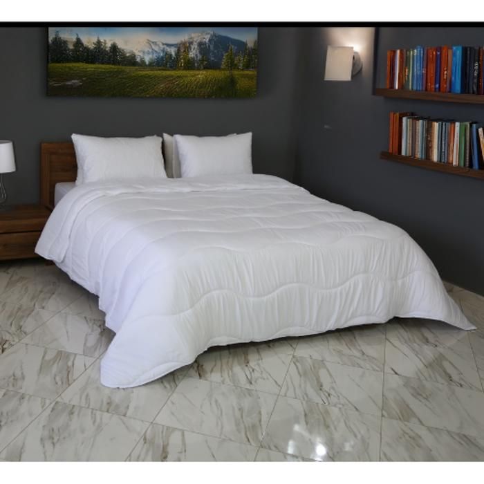 Couette blanche Microfibre - Deux places Lits 140-160 - DWIRTY