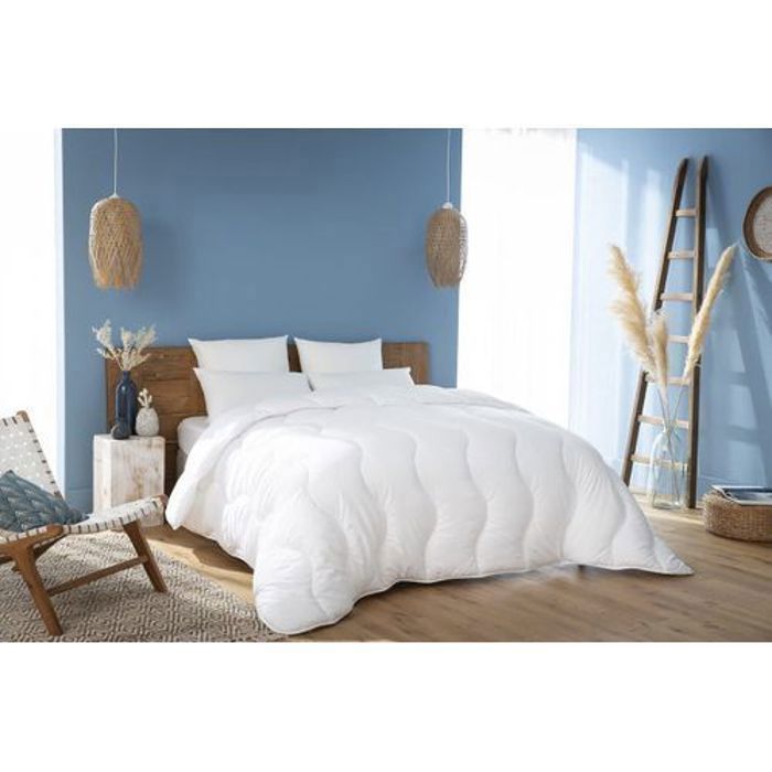 Couette blanche Microfibre - Deux places Lits 180-200 - DWIRTY