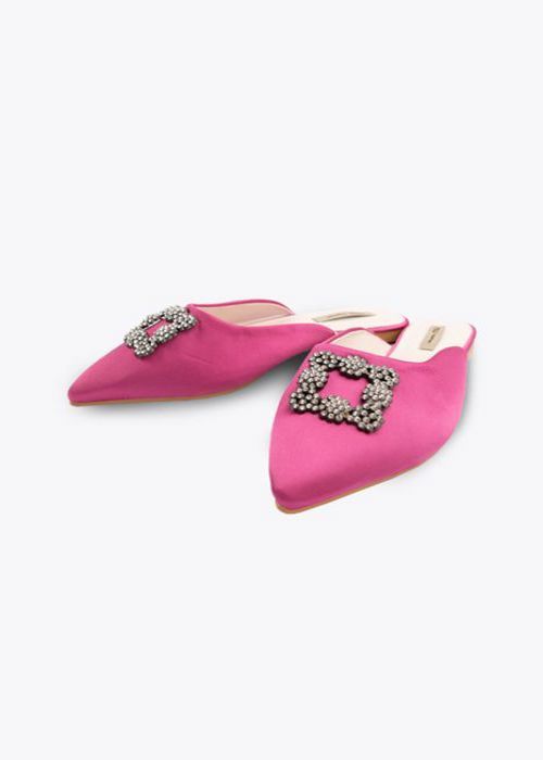 MULES SATINÉES À BIJOU