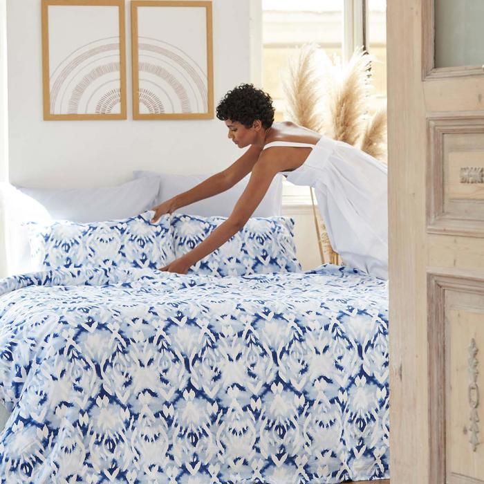 Parure de lit - BELLA MAISON - Ikat Bleu - 100 % coton satiné - 200 x 220 cm - Certifié OEKO-TEX