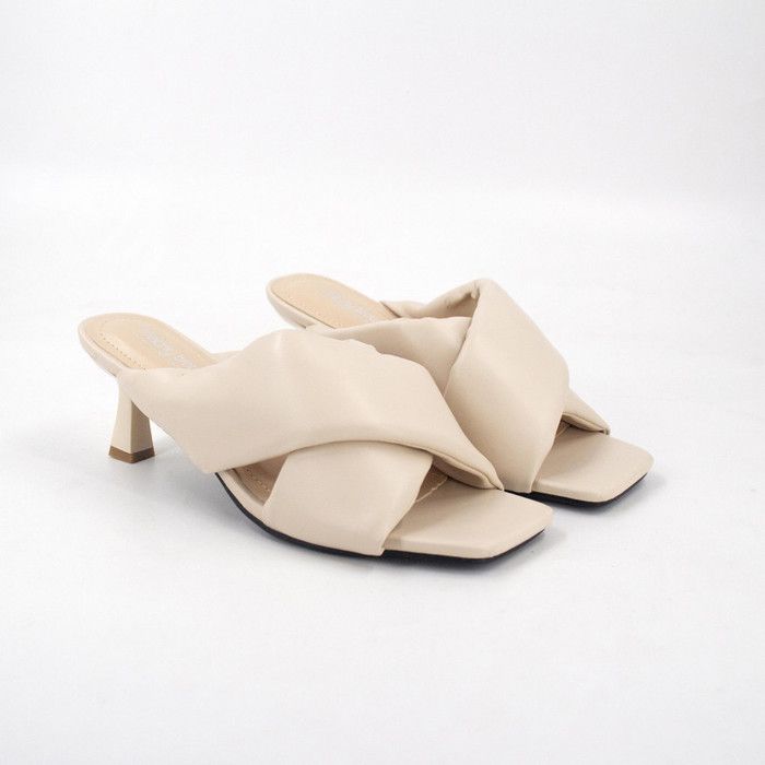 Sandales VALENTINA Beige