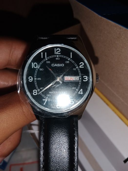 Casio Montre Homme – MTP-V006L-7BUDF – Bracelet En Cuir – Noir/Blanc