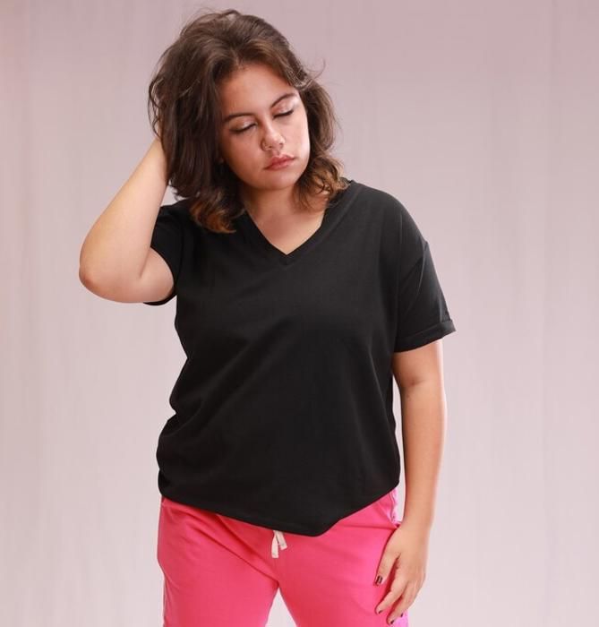 T-SHIRT  COL V