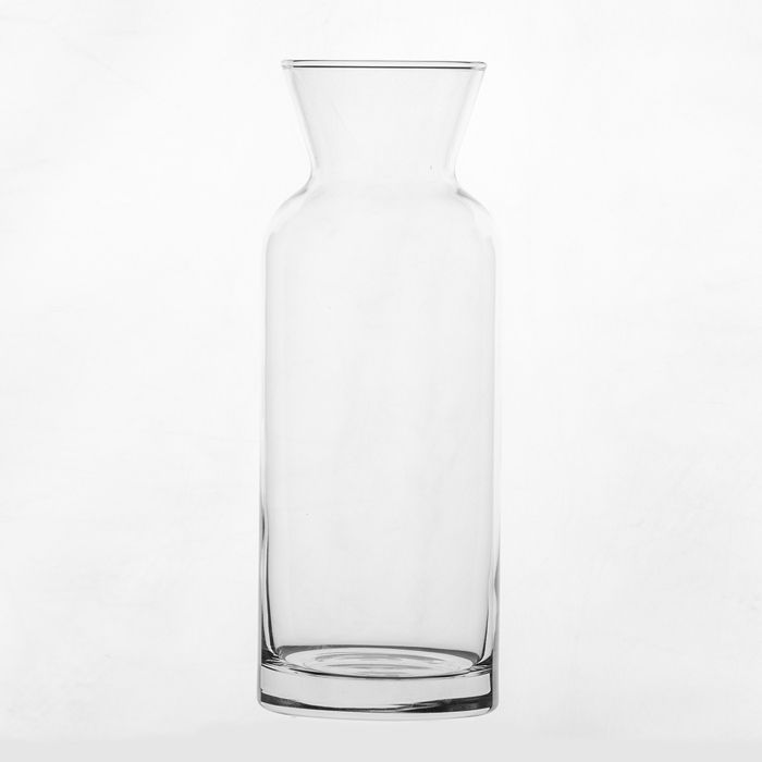 Petite carafe avec un contenu de 0,36 L