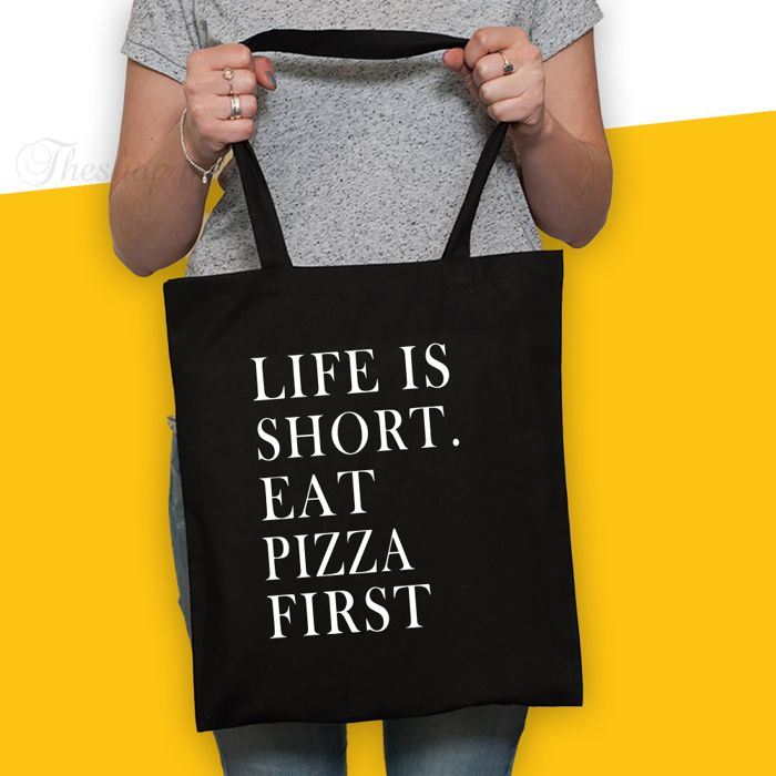 Tote Bag Noir Tissu Canvas avec motif LIFE IS SHORT EAT PIZZA FIRST