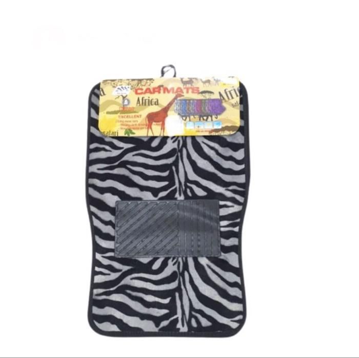 Tapis moquette africain 4