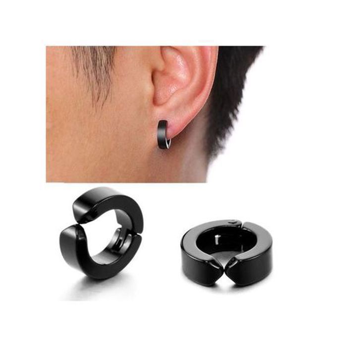 1 boucle d'oreille faux piercing noir en acier