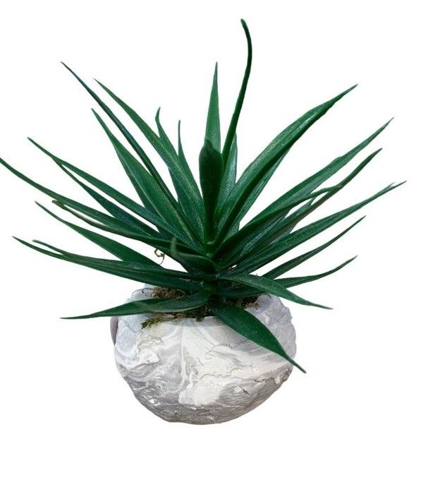 Plante artificiel avec pot