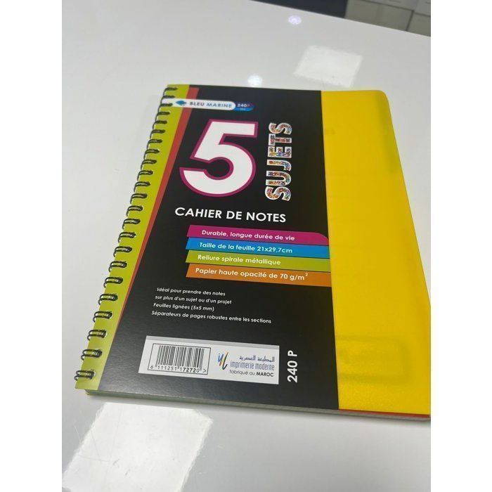 CAHIER UNIVERSTE 5SUJETS