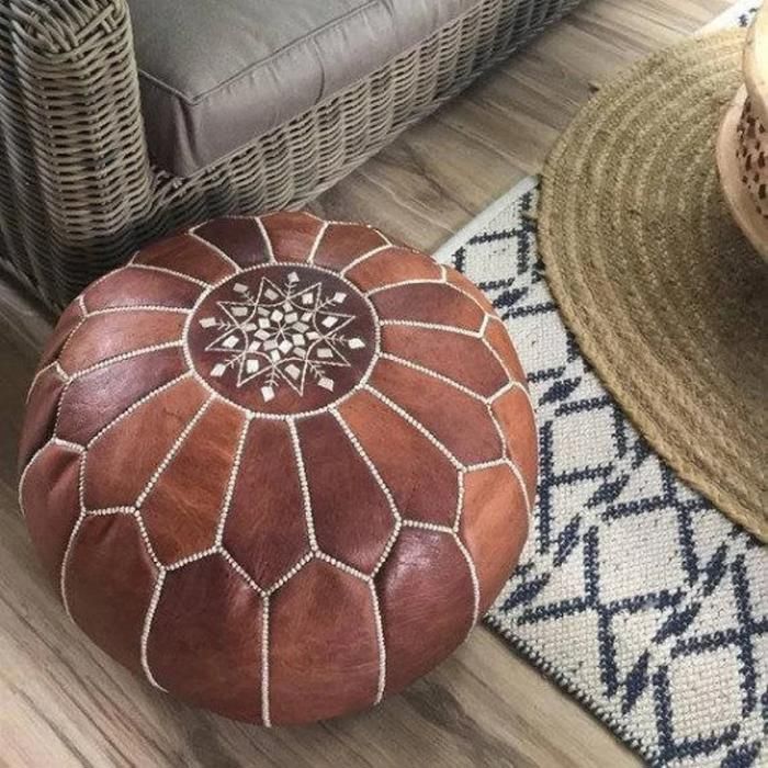 Pouf en cuir fabriqué à la main par les meilleurs artisans du Maroc