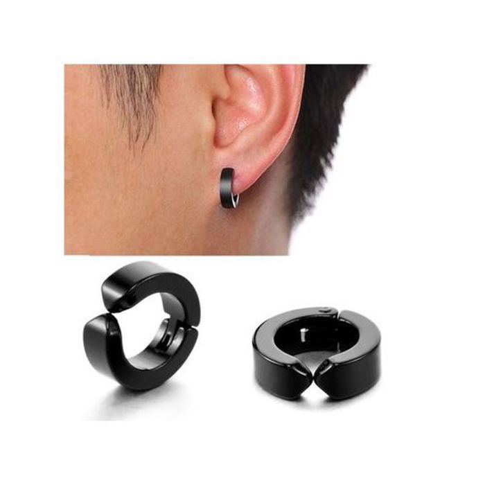 1 boucle d'oreille faux piercing noir en acier