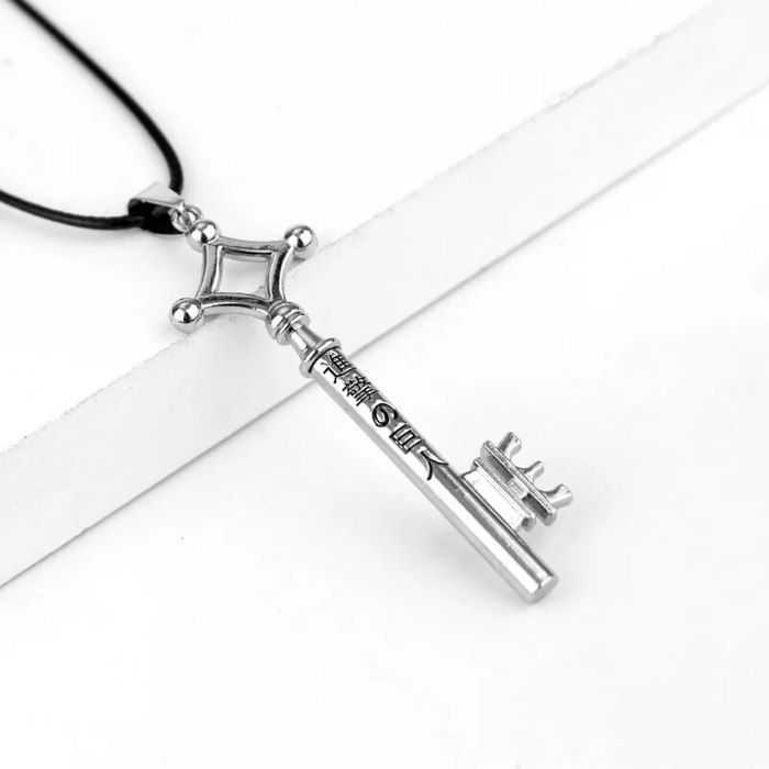 collier attack on titan clé Eren en métal anime Attaque sur Titan