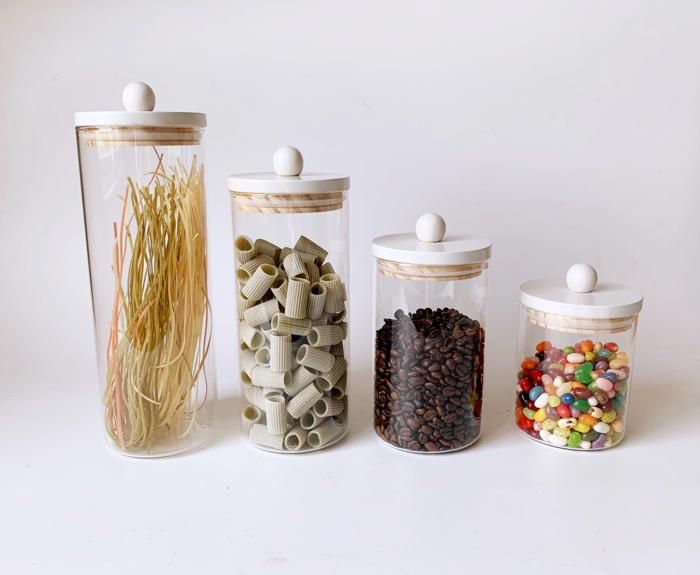 BOCAL DE RANGEMENT EN VERRE AVEC COUVERCLE EN bois et silicone 700ML