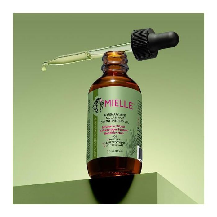 Mielle Huile fortifiante pour le cuir chevelu et les cheveux, Romarin et menthe, 59 ml