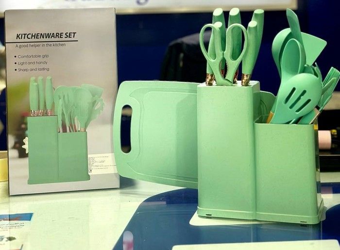 Ustensiles De Cuisine En Silicone Avec Manche En Bambou Durable Et Couteaux Ensemble De 19 Pièces Antiadhésifs Avec Support