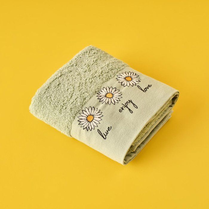 Serviette pour le visage Mini Daisy 100% coton Menthe (50x75 cm)