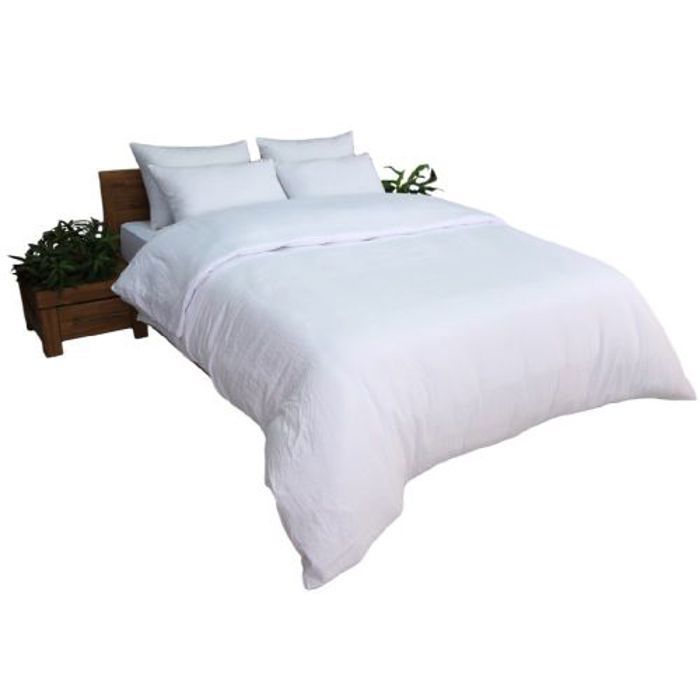 Housse de couette Blanche + 2 taies d’oreiller (Deux places)  - 220x240cm - Lits 140-160