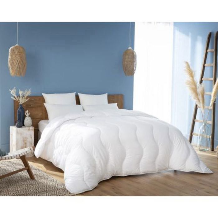 Couette Blanche Microfibre Antiallergique - 2 Places (220x240 cm) // C++