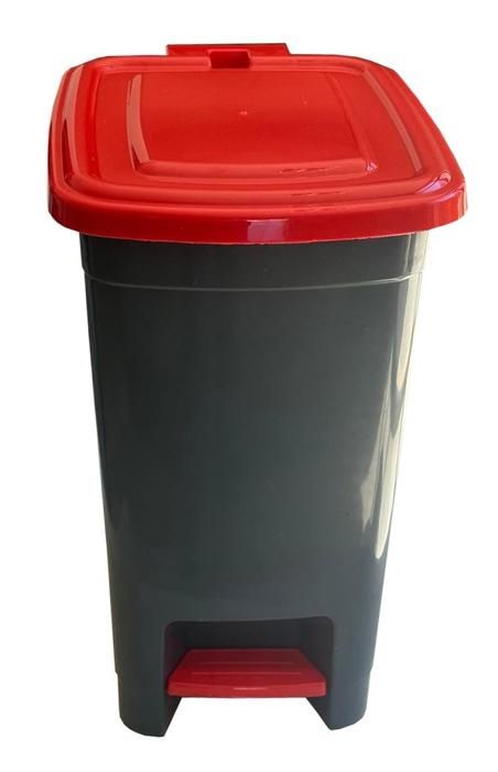 POUBELLE 30 L A PEDALE D/C " Couleur Aléatoire "