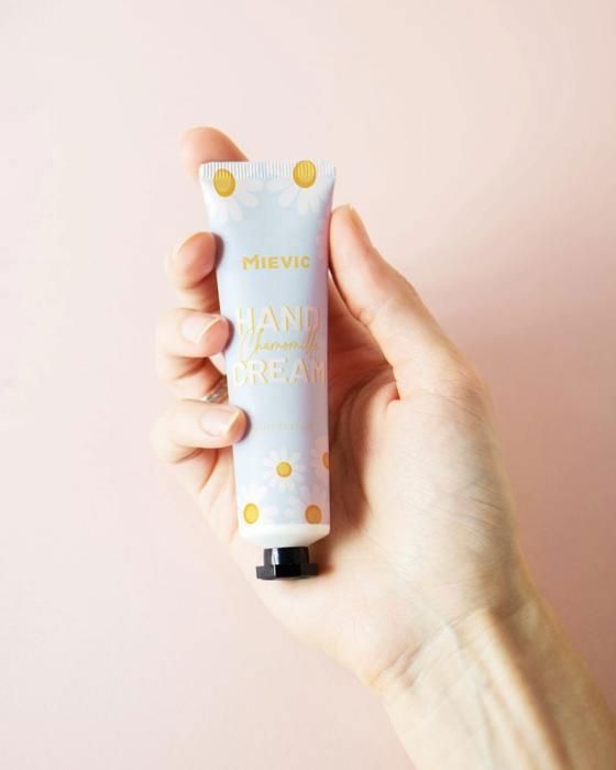 Crème pour les mains à la camomille