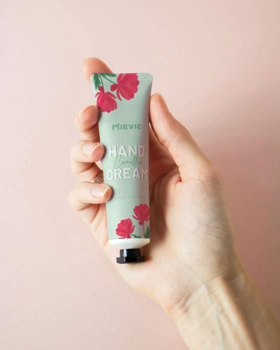 Crème pour les mains à la camélia