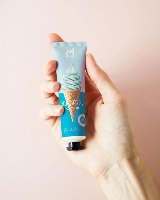Crème pour les mains à la myrtille