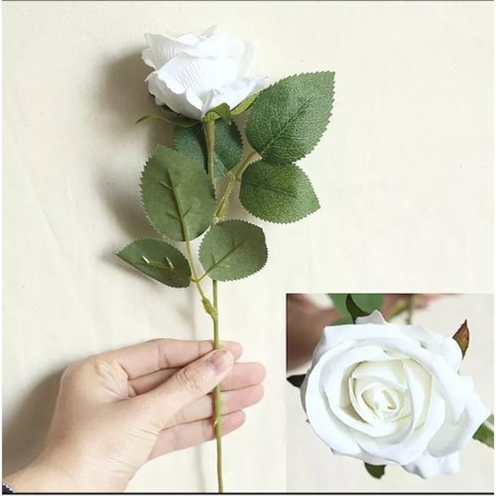 Rose artificielle blanc qualité supérieure (hauteur 70cm)