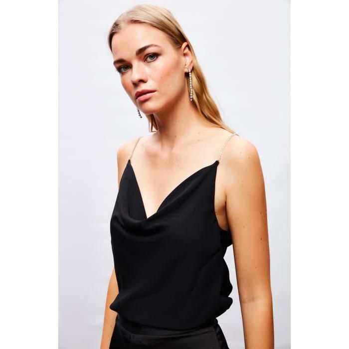 SATEEN- Blouse en satin à bretelles en chaine- Noir 843-1533