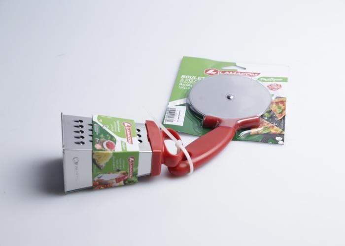 Roulette à Pizza GM avec Mini-Râpe