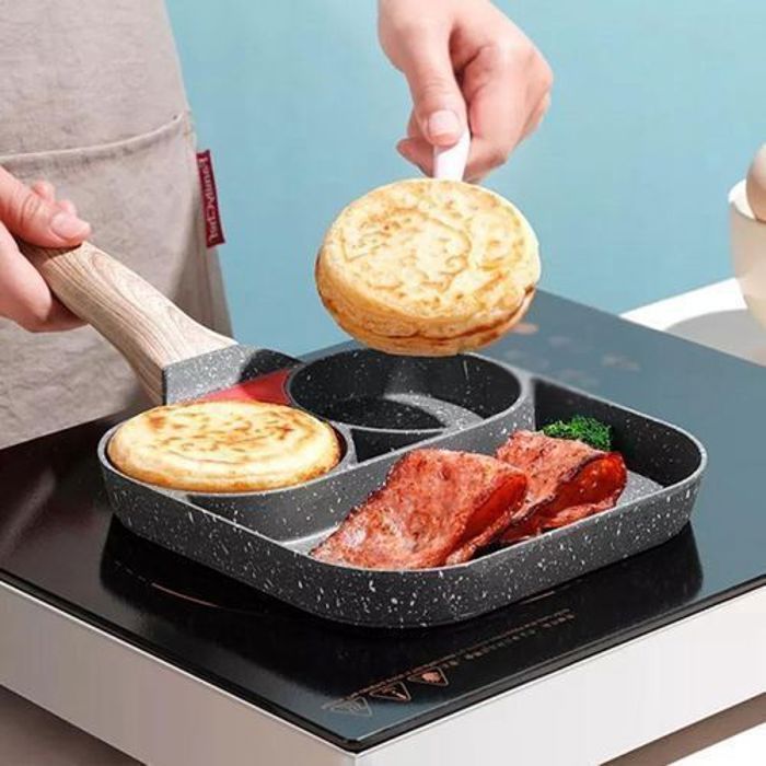 Poêle à frire de cuisine antiadhésive avec manche en bois