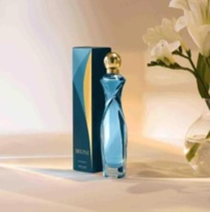 Oriflame Divine Eau de Parfum Pour Femme 50ml