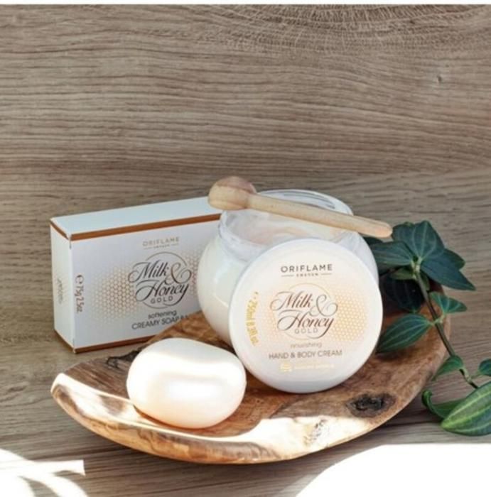 Oriflame Pack Milk & Honey Gold Crème pour les Mains et le Corps + Savon