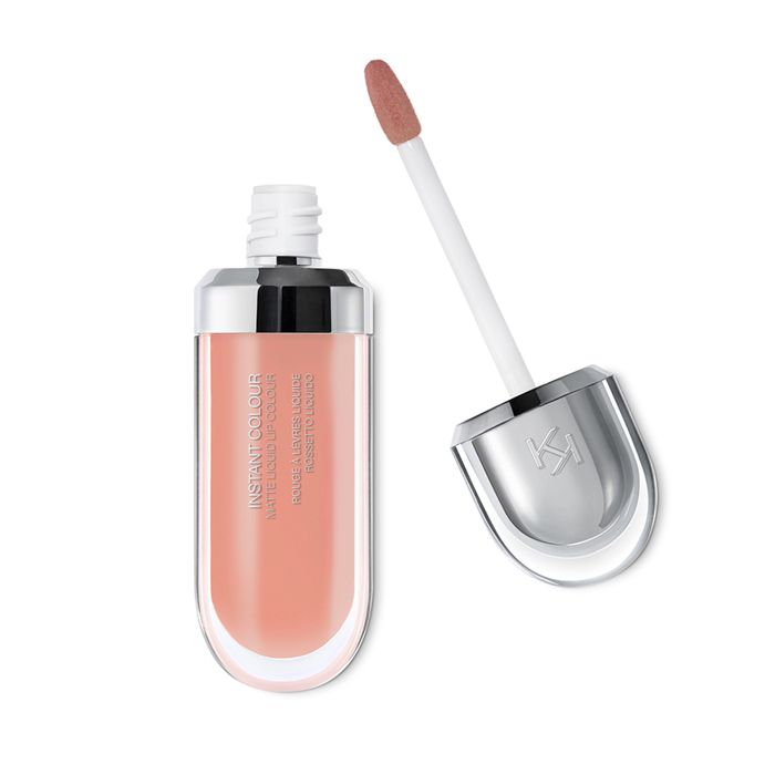 Instant Colour Matte Liquid Lip Colour 01 Rosy Beige.