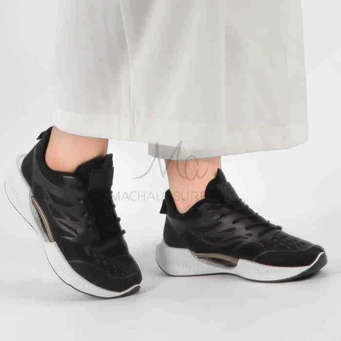 Baskets légères femmes - Glowna - Noir - Semelle en polyuréthane - Doublure en cuir synthétique - Talon plat