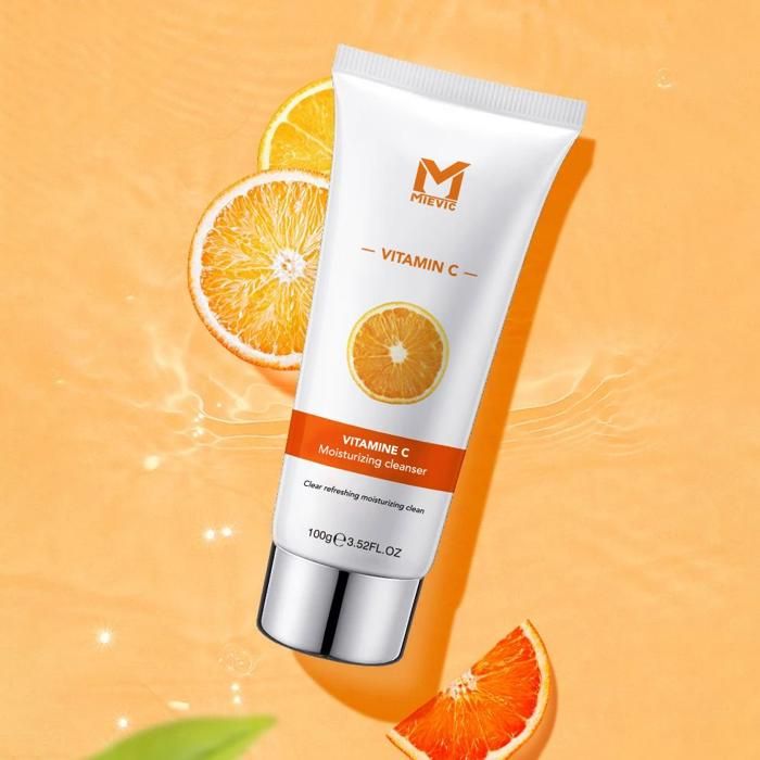 Nettoyant hydratant à la vitamine C_x005F_x000D_