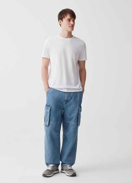 Jean cagro à jambes larges avec coutures contrastantes