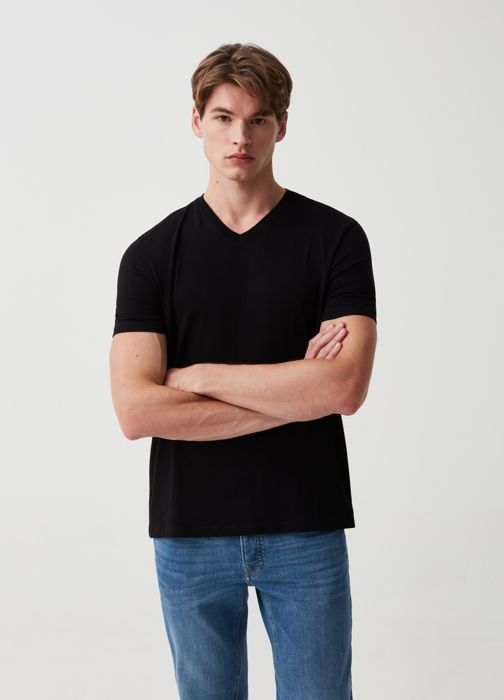 Organic cotton T-shirt with V neck