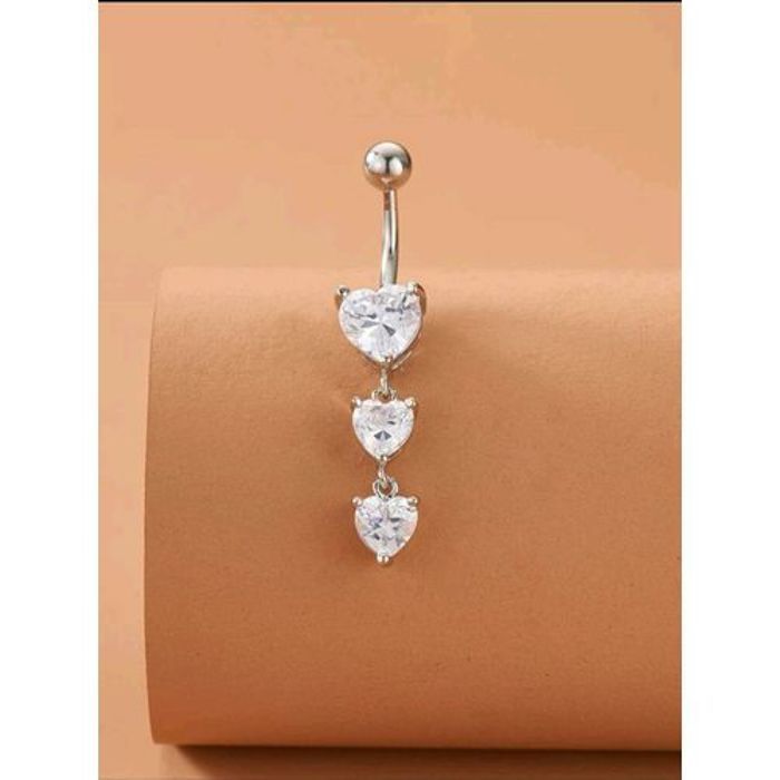 Piercing nombril avec coeur à zircone cubique