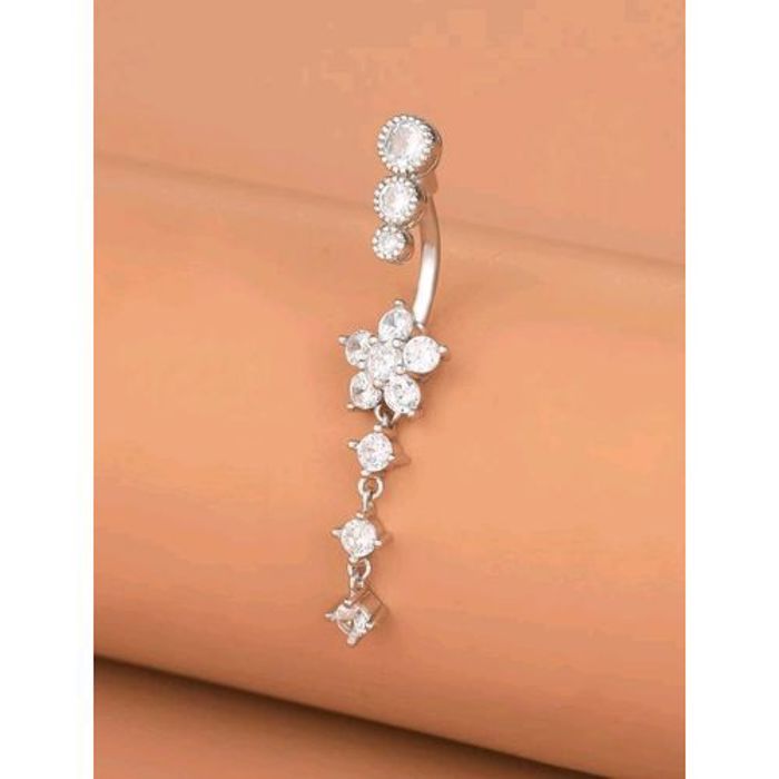 Piercing à nombril femmes