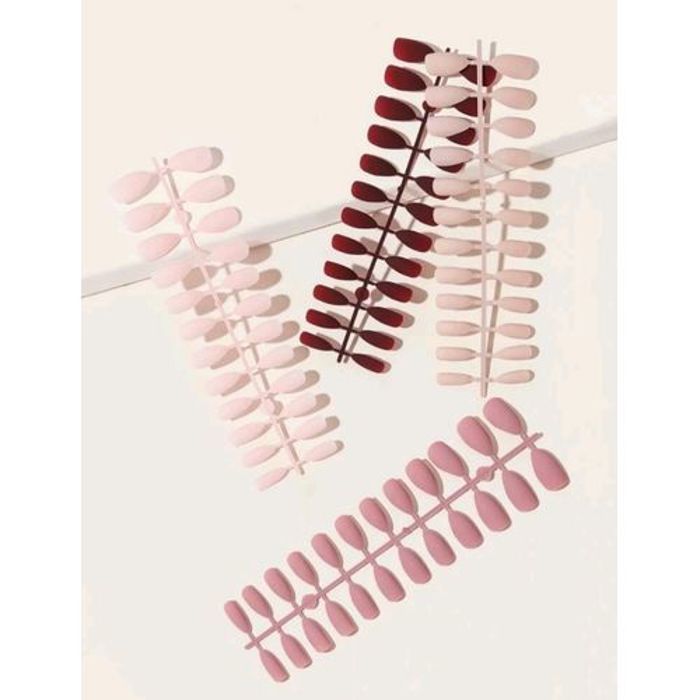 96 Pièces  faux ongles
