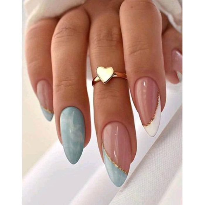 Faux Ongles élégant 3D Pack 24 Pcs à model leopard ET Bandes de colle