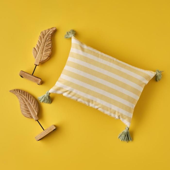 Saint Tropez Cushion Yellow (35x50 cm)