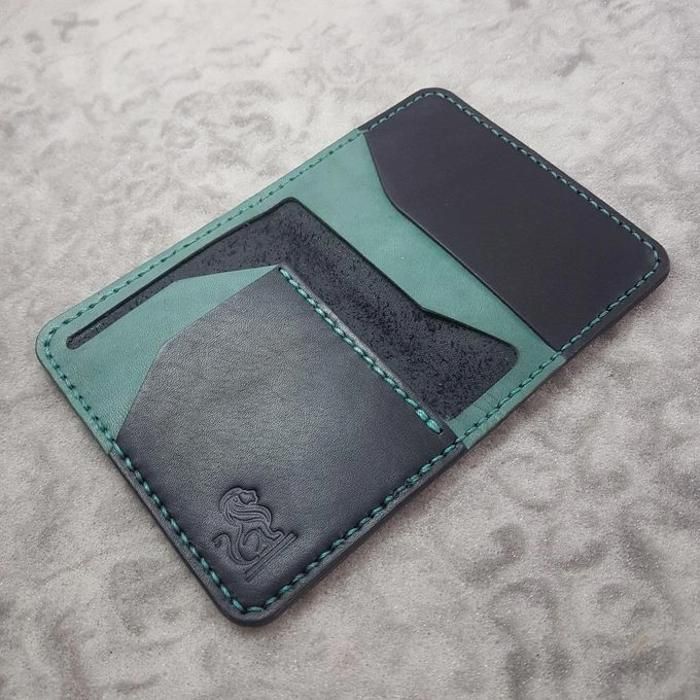 The Lion -  cardholder wallet for the minimalist