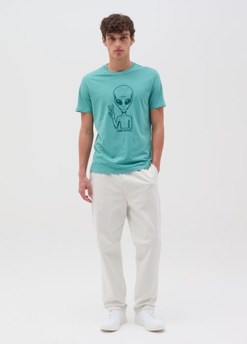 T-shirt with â€œI come in peaceâ€ print - Baby Blue