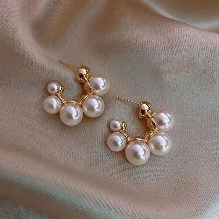 Boucles d'oreilles - Luxe - Perles - Tige irrégulière - Forme de C - Doré
