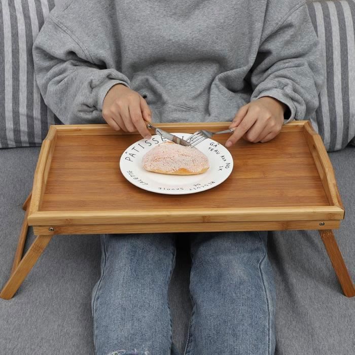 Table de Lit Pliable en Bambou Laqué : Élégance et Praticité